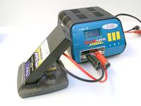 Chargeur Professionnel Batterie Nikko