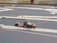 Circuit de voiture radiocommand�s avec rails
