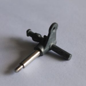Pivot de roue avant gauche pour Nikko Evolution 1/14