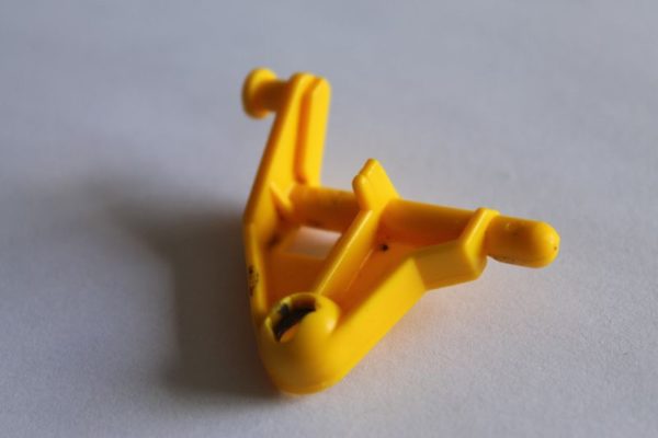 Bras avant-gauche de suspension avant pour Nikko Evolution 1/14