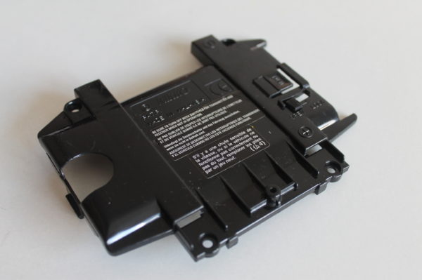 Cache de batterie inférieur pour Nikko Evolution 1/14