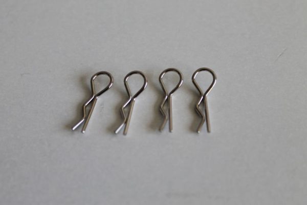Lot de 4 maxi-clips de carrosserie en acier