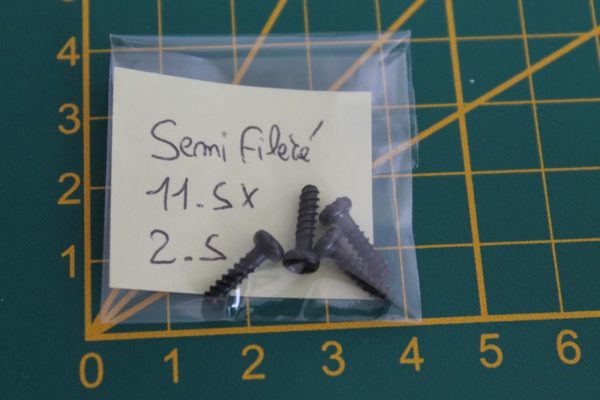 Lot de 4 vis 11.5x2.5mm semi-filetées