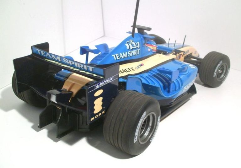 voiture téléguidée nikko