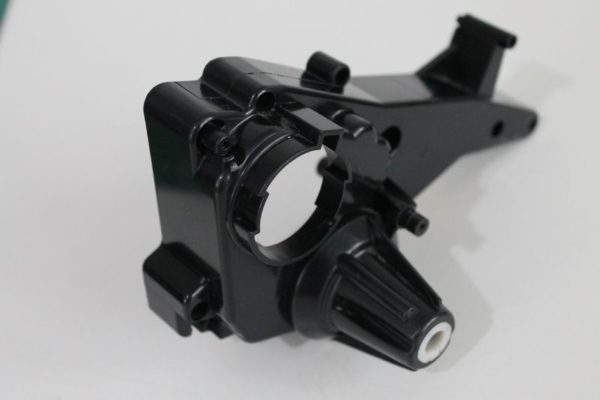 Demi-bloc arrière droit pour Nikko Truck 1/10 B (Brute, Monster, Wrangler, F150...) sans sélecteur de vitesse