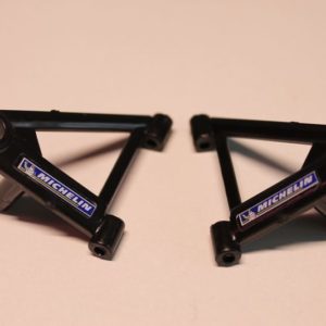 Triangles avant supérieurs pour Nikko Formula Evolution 1/14