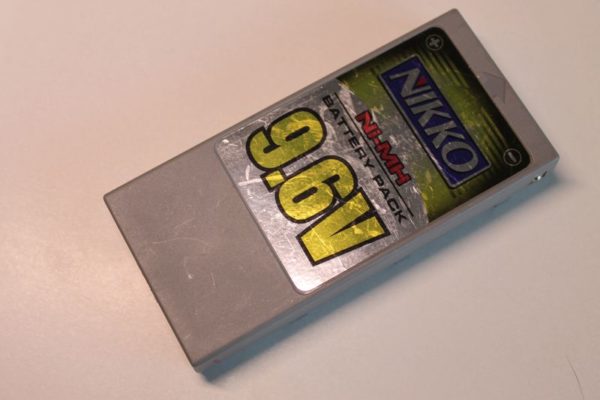 Batterie 9,6 Volts Ni-Mh 700mAh "Slot In" pour Nikko 1/14 Evo Pro-Line