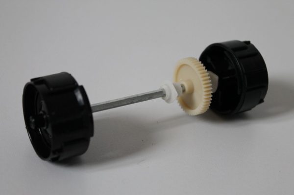 Jantes arrière, axe et engrenage pour Nikko Street Cars 1/16