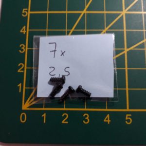 Lot de 4 vis 7x2.5mm
