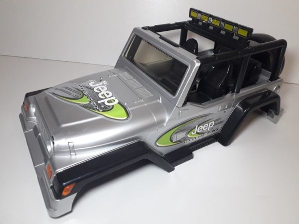 Carrosserie Jeep Wrangler Rubicon grise pour châssis Nikko Truck 1/10 B (+Lights Buckets)