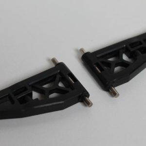 Triangles avant inférieurs pour Nikko The Panther 1/16 Evo Pro-Line