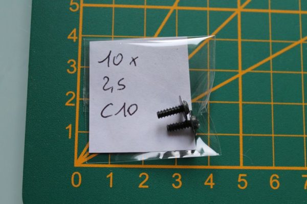 Lot de 2 vis 10x2,5 à collerette 10