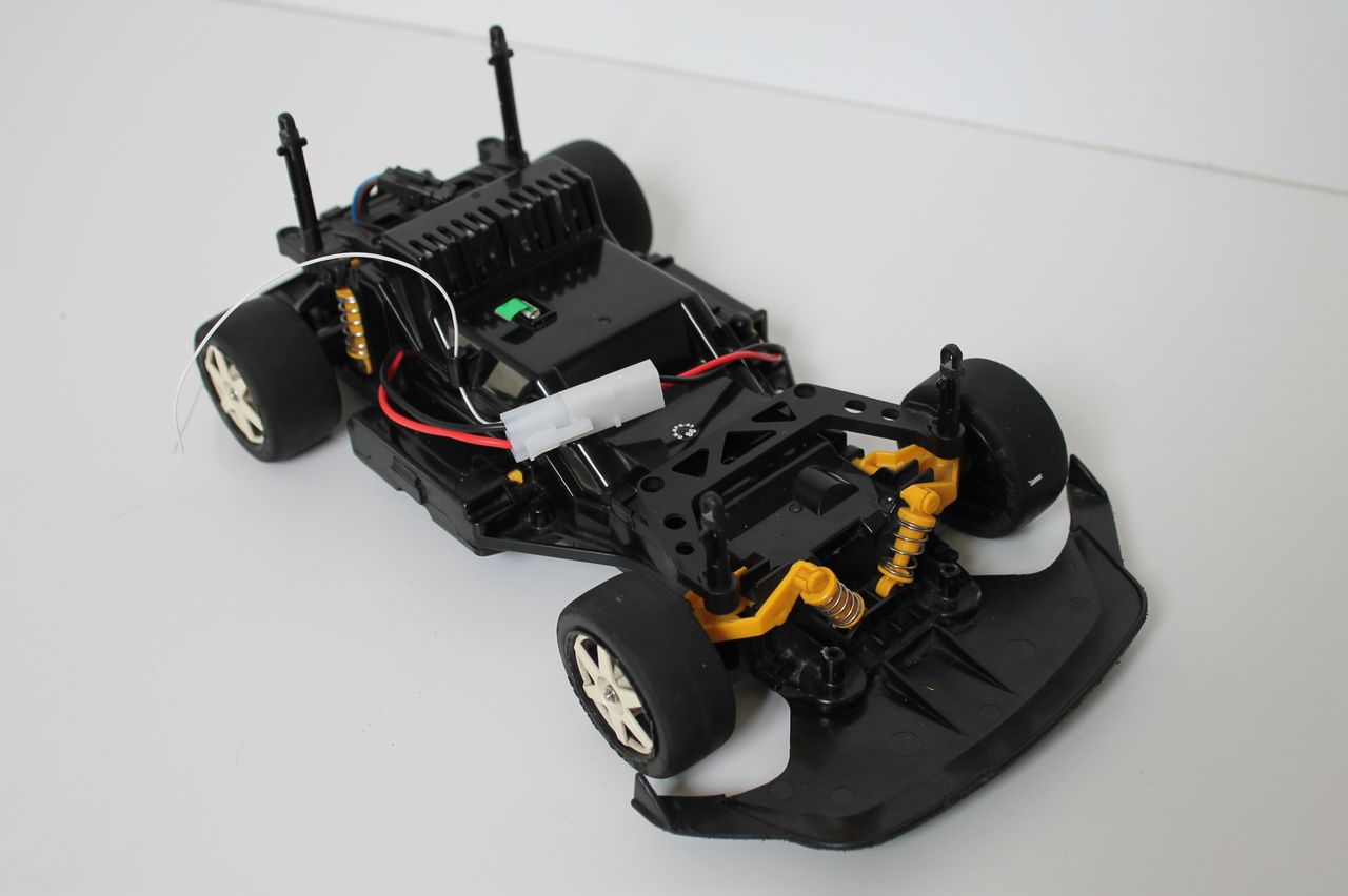 Installation d une prise Tamiya sur Nikko 1 14 Evo Pro Line NikkoMania