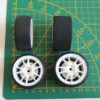 Roues "10 bâtons blanches" pour Nikko Evolution 1/14 (Citroën DS3) – Image 4