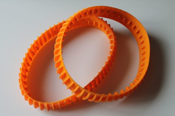 Chenilles oranges pour Nikko Velocitrax