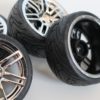 Roues complètes "14 batons chromées" avec pneus striés pour Nikko Super Evolution 1/10 – Image 3