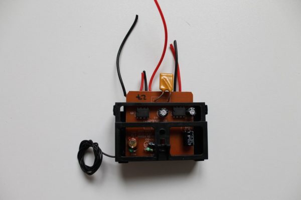 Platine électronique 27 MHz pour Nikko VaporizR (Châssis A et B) avec fils rouge et blanc