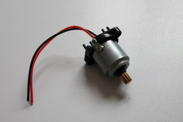 Moteur droit ou gauche pour Nikko VaporizR (Châssis A et B) avec fils noir et rouges