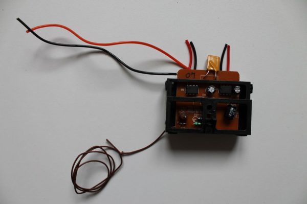 Platine électronique 40 MHz pour Nikko VaporizR (Châssis A et B) avec fils rouge et blanc