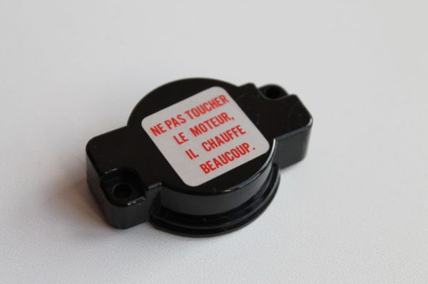 Cache moteur pour Nikko Thunder Bolt F10, Bison et Super Alex