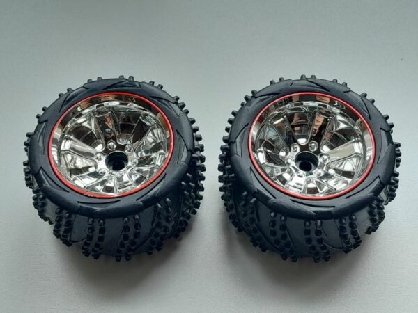 Roues arrières avec jantes à liseré rouge pour Nikko Turbo Panther X2 Elite