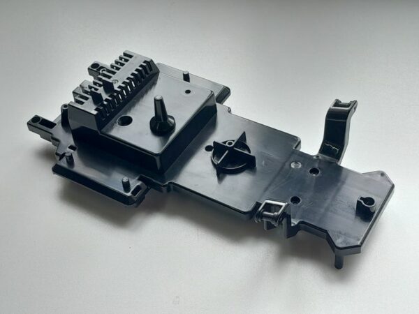 Châssis supérieur pour Nikko Turbo Panther X2 Elite