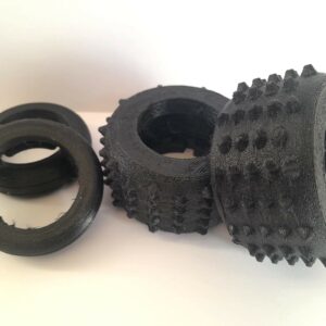 Pack de 4 pneus (2 avant étroits + 2 arrière) pour Nikko Turbo Panther Frame Buggy vintage